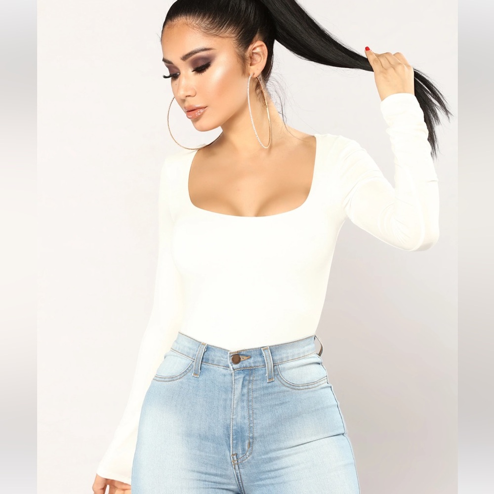 ANYTHING BUT SQUARE LONG SLEEVE BODYSUIT